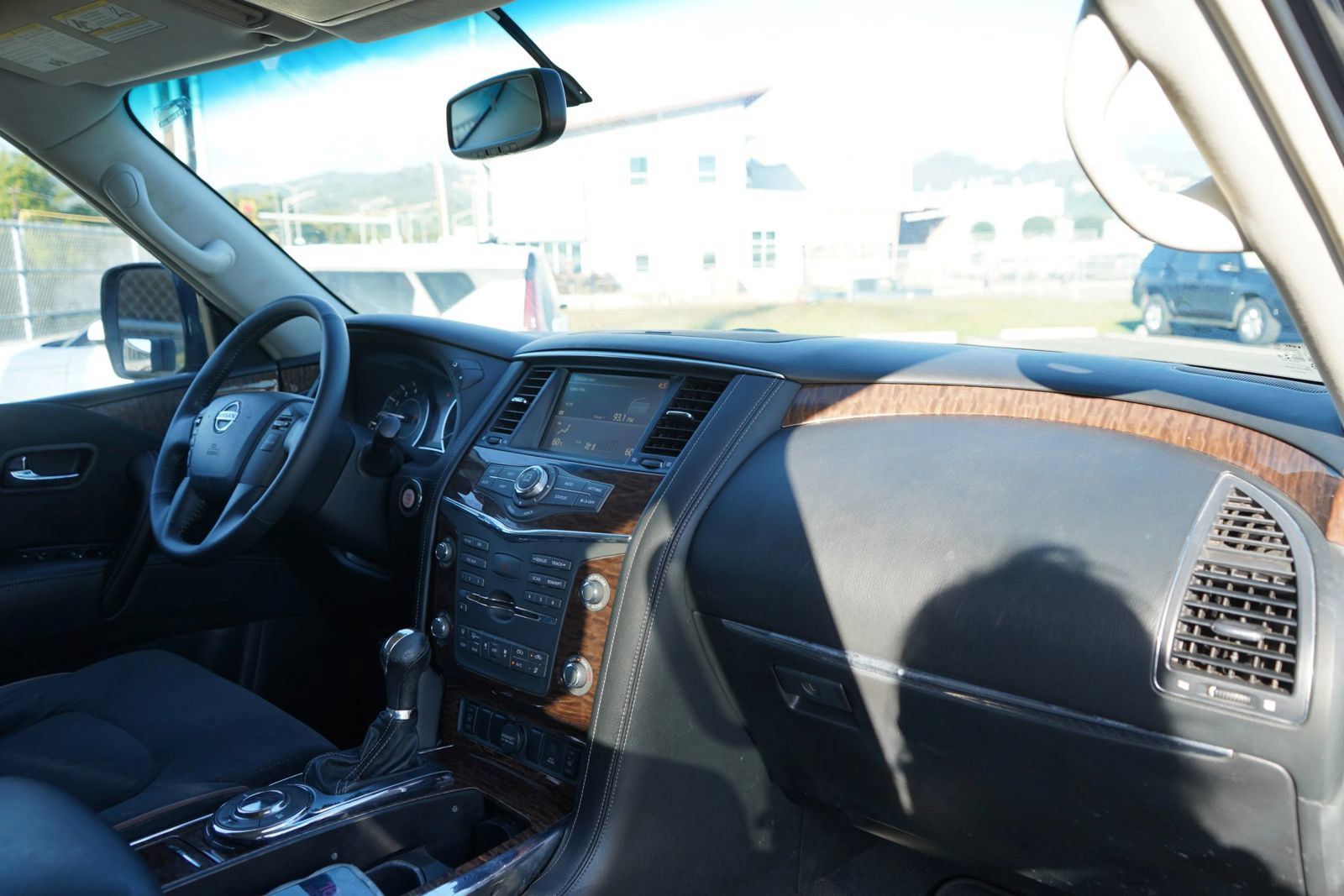 Used 2017 Nissan Armada SV w/ Driver Package RWD image 21
