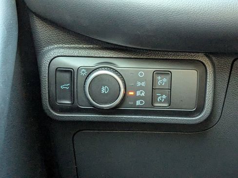 Used 2025 Ford Explorer ST-Line image 22