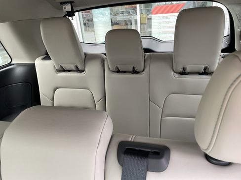 New 2026 Nissan Pathfinder SL FWD image 20