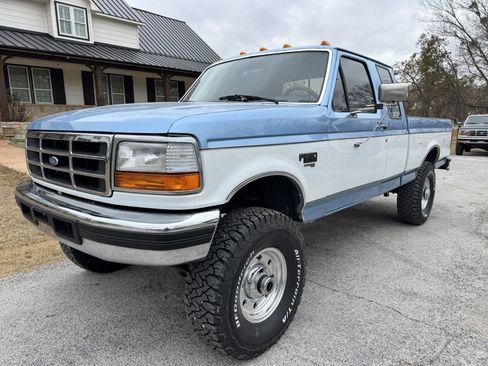 Used 1997 Ford F250 4x4 SuperCab Heavy Duty image 9