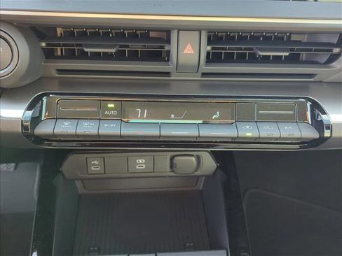 Used 2026 Toyota Prius LE image 19