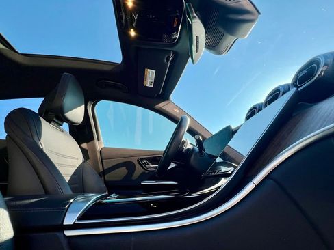 Certified 2024 Mercedes-Benz GLC 300 4MATIC image 21