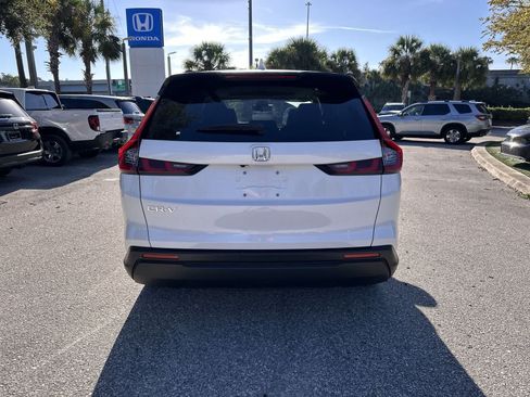 Used 2024 Honda CR-V EX image 5