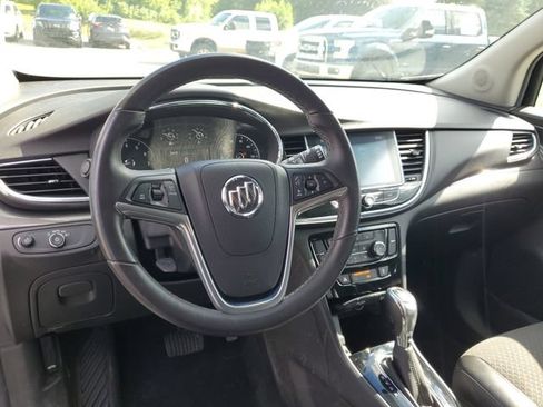 Used 2021 Buick Encore Preferred FWD image 13