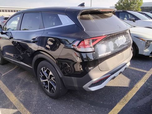 Used 2023 Kia Sportage EX FWD image 6