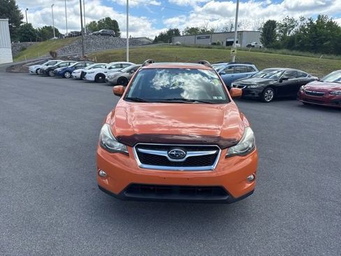 Used 2014 Subaru Crosstrek 2.0i Limited AWD/4WD image 3