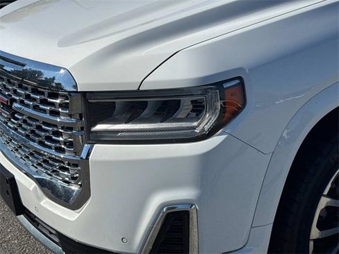 Used 2020 GMC Acadia Denali image 11