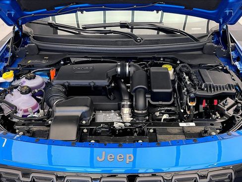 New 2026 Jeep Cherokee Laredo AWD/4WD image 18