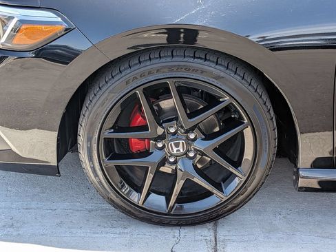 Used 2024 Honda Civic Sport image 29