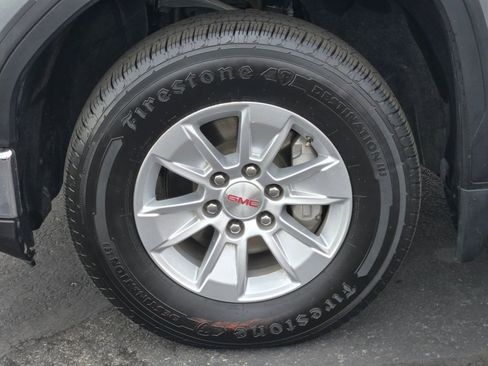 Used 2024 GMC Sierra 1500 SLE image 9