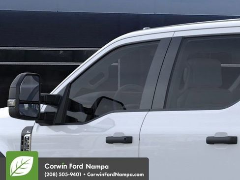 New 2026 Ford F550 4x4 Crew Cab image 20
