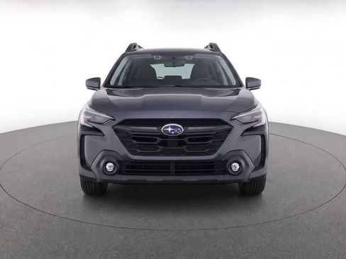 Used 2023 Subaru Outback Premium AWD/4WD image 5