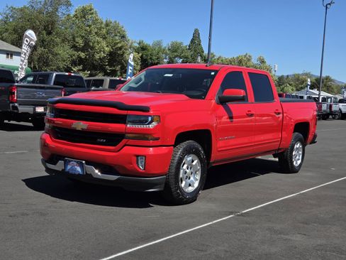 Used 2018 Chevrolet Silverado 1500 LT w/ All Star Edition AWD/4WD image 1