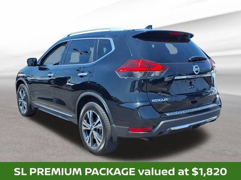Used 2017 Nissan Rogue SL w/ SL Premium Package AWD/4WD image 3