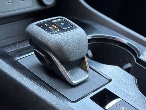 Used 2025 Nissan Rogue SV AWD/4WD image 18
