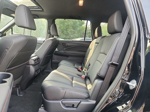 Certified 2024 Honda Passport TrailSport image 10