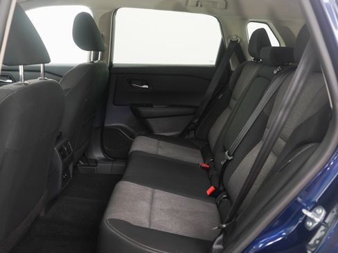 Used 2025 Nissan Rogue SV AWD/4WD image 15