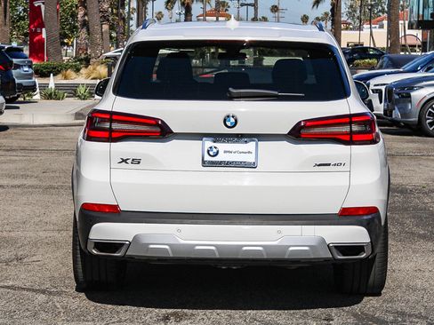 Used 2022 BMW X5 xDrive40i w/ Parking Assistance Package AWD/4WD image 5