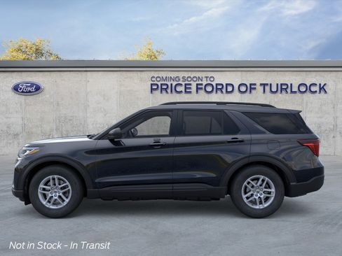 New 2026 Ford Explorer Active RWD image 3