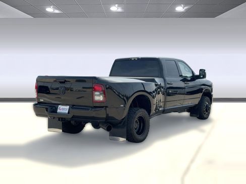 Used 2024 RAM 3500 Big Horn w/ Night Edition image 9