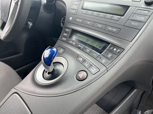 Used 2011 Toyota Prius Three FWD image 17