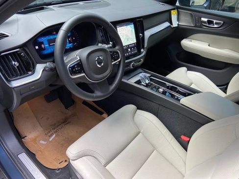 New 2026 Volvo V60 B5 Cross Country Ultra w/ Climate Package AWD/4WD image 10