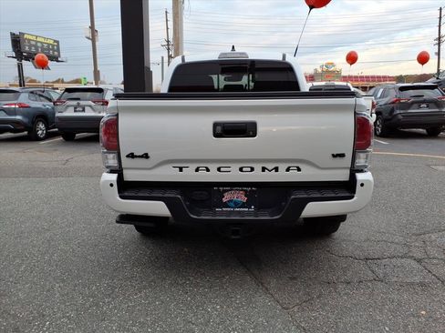 Certified 2023 Toyota Tacoma Limited image 5