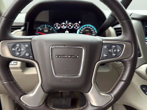 Used 2018 GMC Yukon Denali w/ Denali Ultimate Package image 13