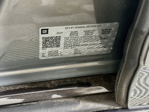 Used 2019 Buick Enclave Essence FWD image 12