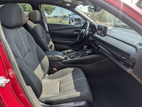 Used 2024 Honda Accord Sport image 31