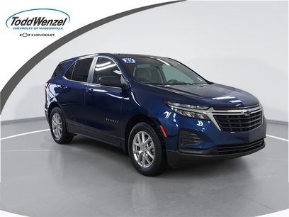 Used 2023 Chevrolet Equinox LS w/ LS Convenience Package