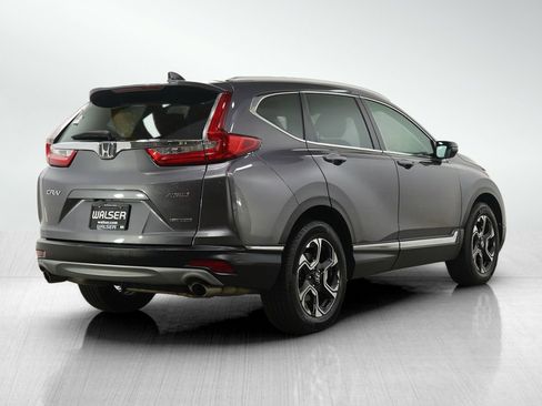 Used 2018 Honda CR-V Touring image 5