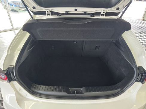 Used 2021 MAZDA MAZDA3 s image 16
