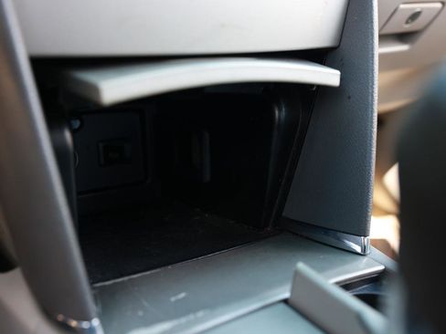 Used 2009 Toyota Camry LE image 29