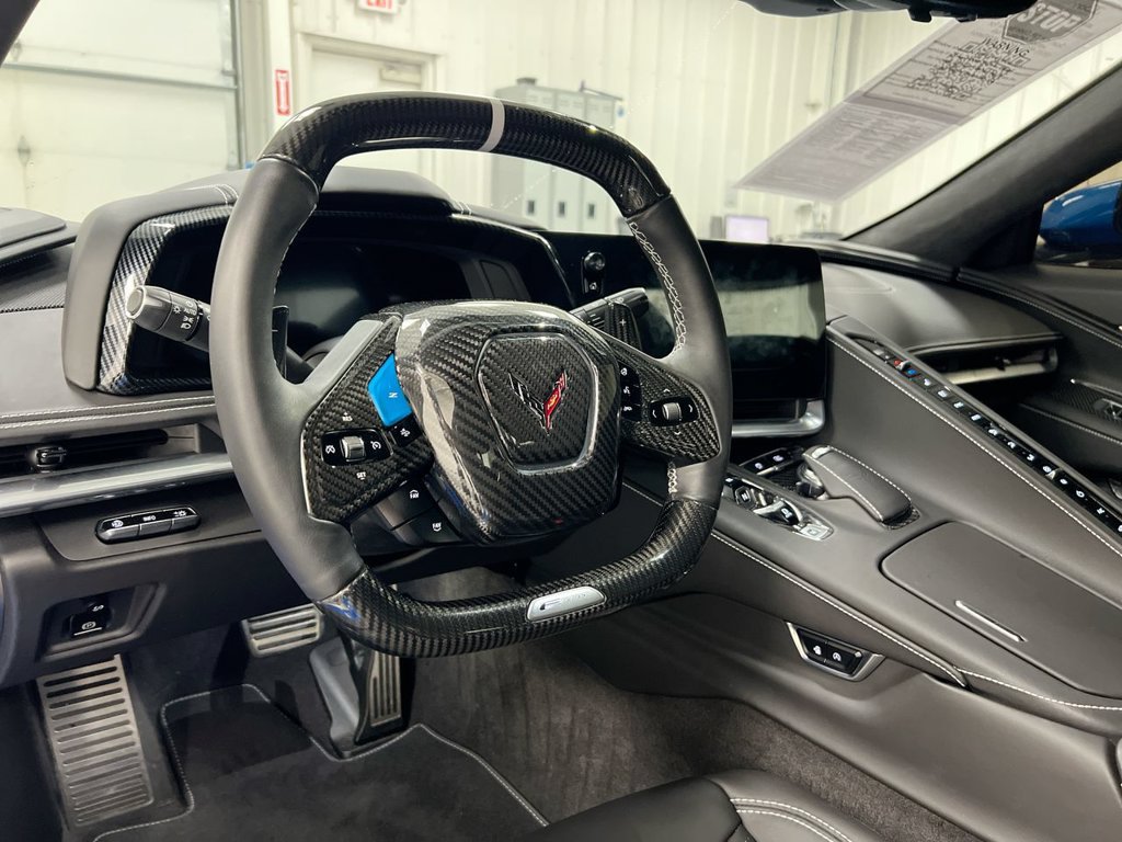 Used 2025 Chevrolet Corvette E-Ray AWD/4WD image 10