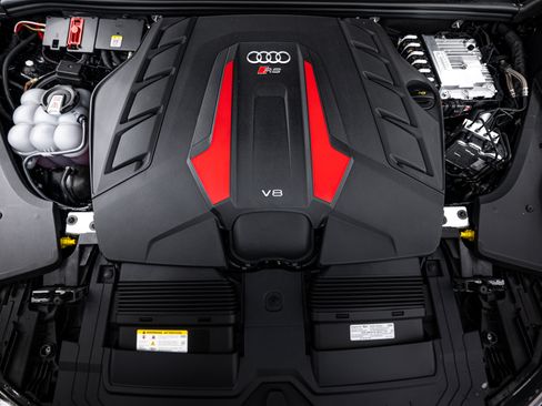 New 2026 Audi RS Q8 performance AWD/4WD image 22