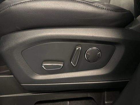 Used 2020 Ford Explorer Limited AWD/4WD image 9