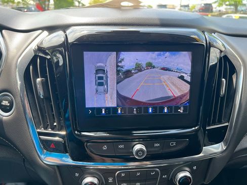 Used 2021 Chevrolet Traverse Premier AWD/4WD image 42