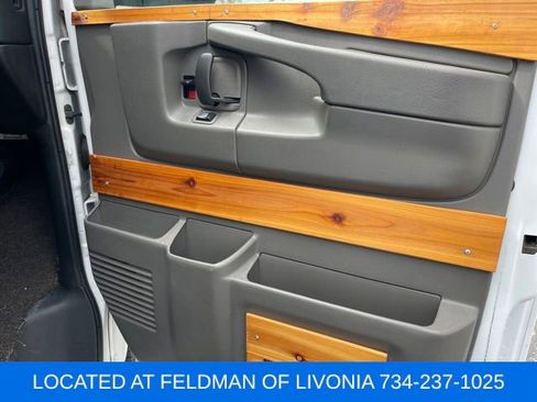 Used 2015 GMC Savana 2500 Work Van image 28