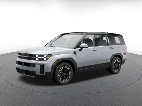 Used 2026 Hyundai Santa Fe SEL FWD image 3