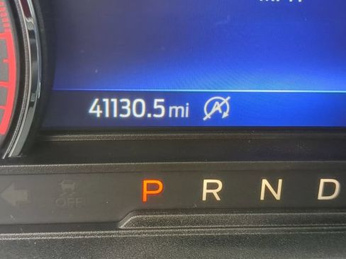 Used 2021 Ford Explorer XLT w/ Equipment Group 202A RWD image 19