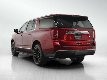 Used 2024 GMC Yukon XL SLT w/ SLT Luxury Package