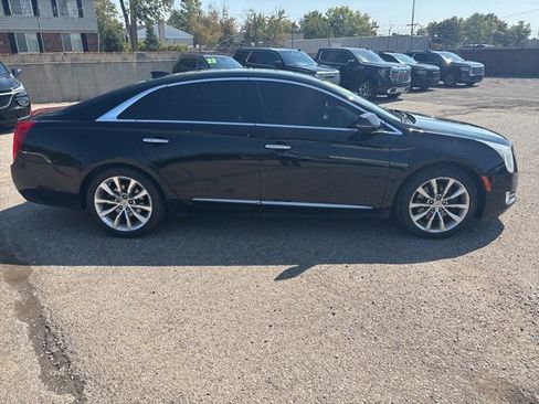 Used 2015 Cadillac XTS Luxury image 2