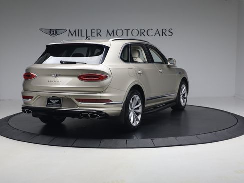 Certified 2021 Bentley Bentayga AWD/4WD image 7