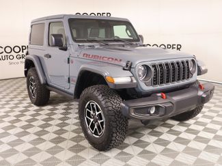 Used 2025 Jeep Wrangler Rubicon w/ Convenience Group AWD/4WD video 1