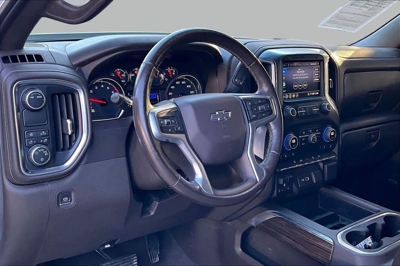 Used 2020 Chevrolet Silverado 1500 RST w/ All-Star Edition RWD image 17