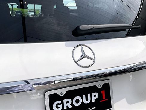 Certified 2025 Mercedes-Benz GLS 450 4MATIC image 31