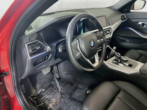 Used 2019 BMW 330i Sedan w/ Premium Package RWD image 9