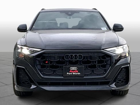 New 2026 Audi SQ8 Prestige image 3