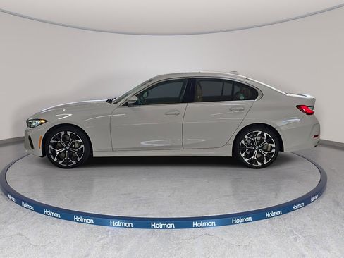 Used 2025 BMW 330i Sedan w/ Convenience Package RWD image 11